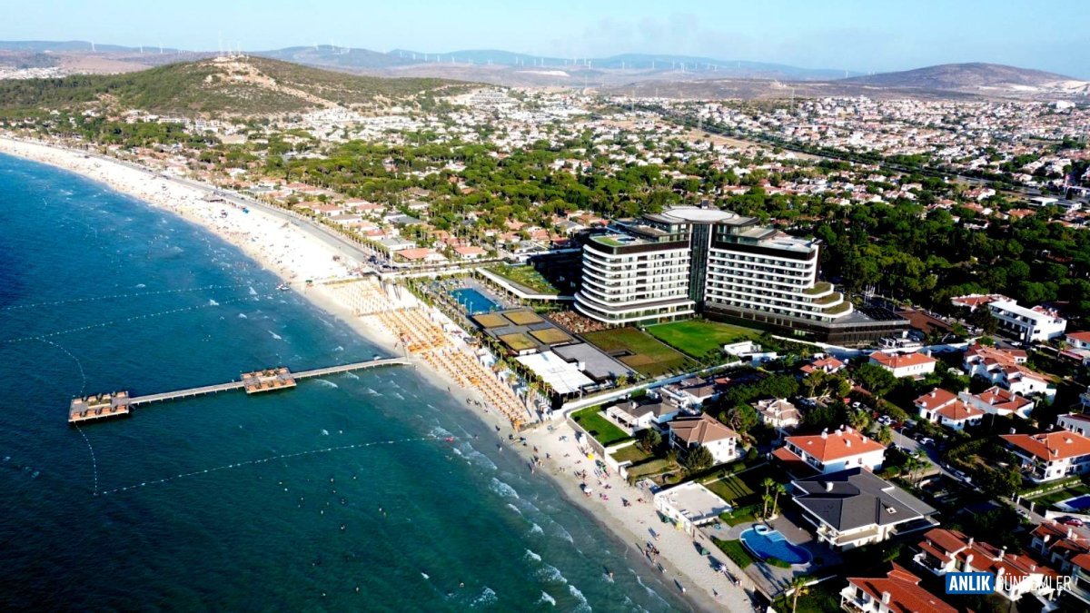 Çeşme'de Bayram Coşkusu! Turizmde Beklenen Patlama Yaşandı: Doluluk Oranları Rekor Kırdı