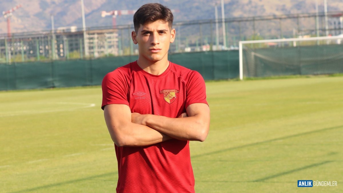 Göztepe'de Şok Ayrılık! Genç Yıldızla Yollar Ayrılıyor: Sebebi Merak Edildi