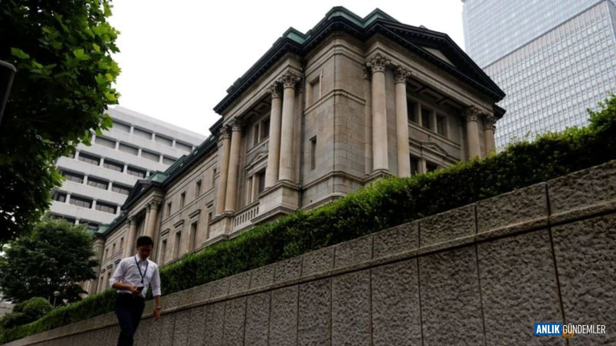 Japonya Merkez Bankası Sürpriz Kararı: Faiz Sabit Kalırken Tek Üye 'Artış' Dedi!