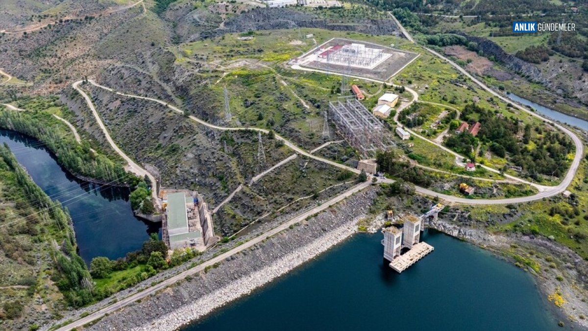 Hirfanlı HES'te Kritik Yenilenme: Türkiye'nin Enerji Gücü Modern Teknolojiyle Yükseliyor