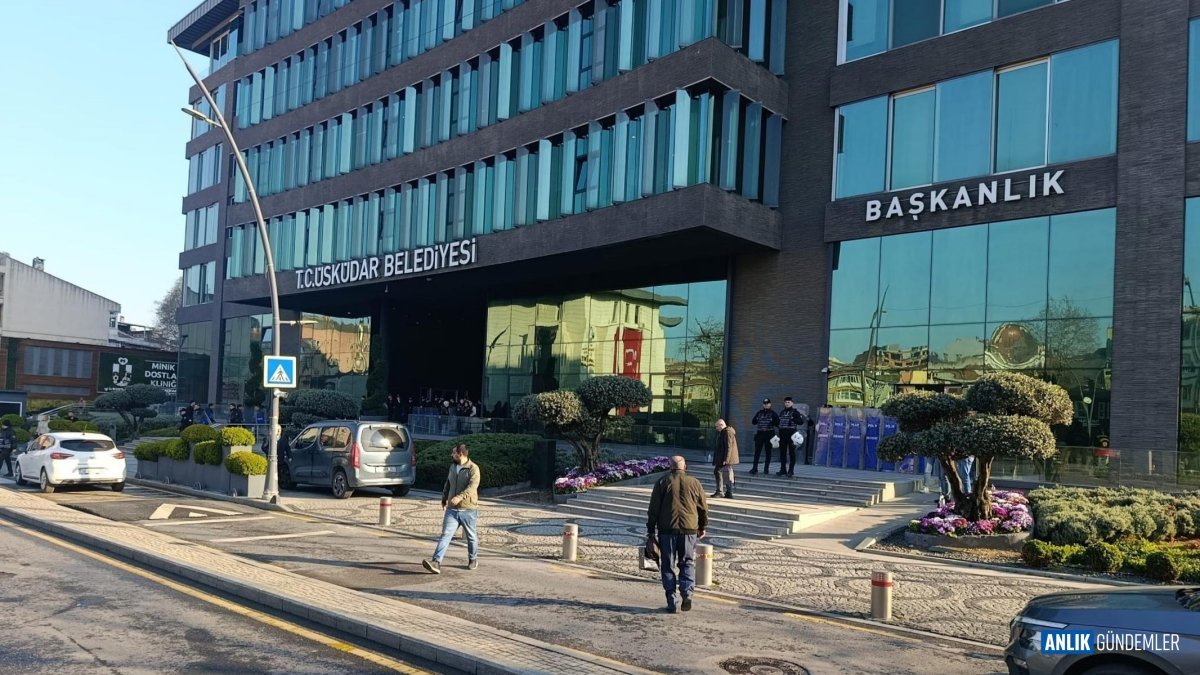 Üsküdar Belediyesi'nde Rüşvet ve Usulsüzlük Şoku! Başkan Yardımcısı ile Birlikte 3 Kişi Tutuklandı