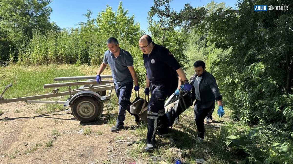 Tunca Nehri'nde Tüyler Ürperten Keşif: Hareketsiz Yatan Beden Kimliğini Arıyor!